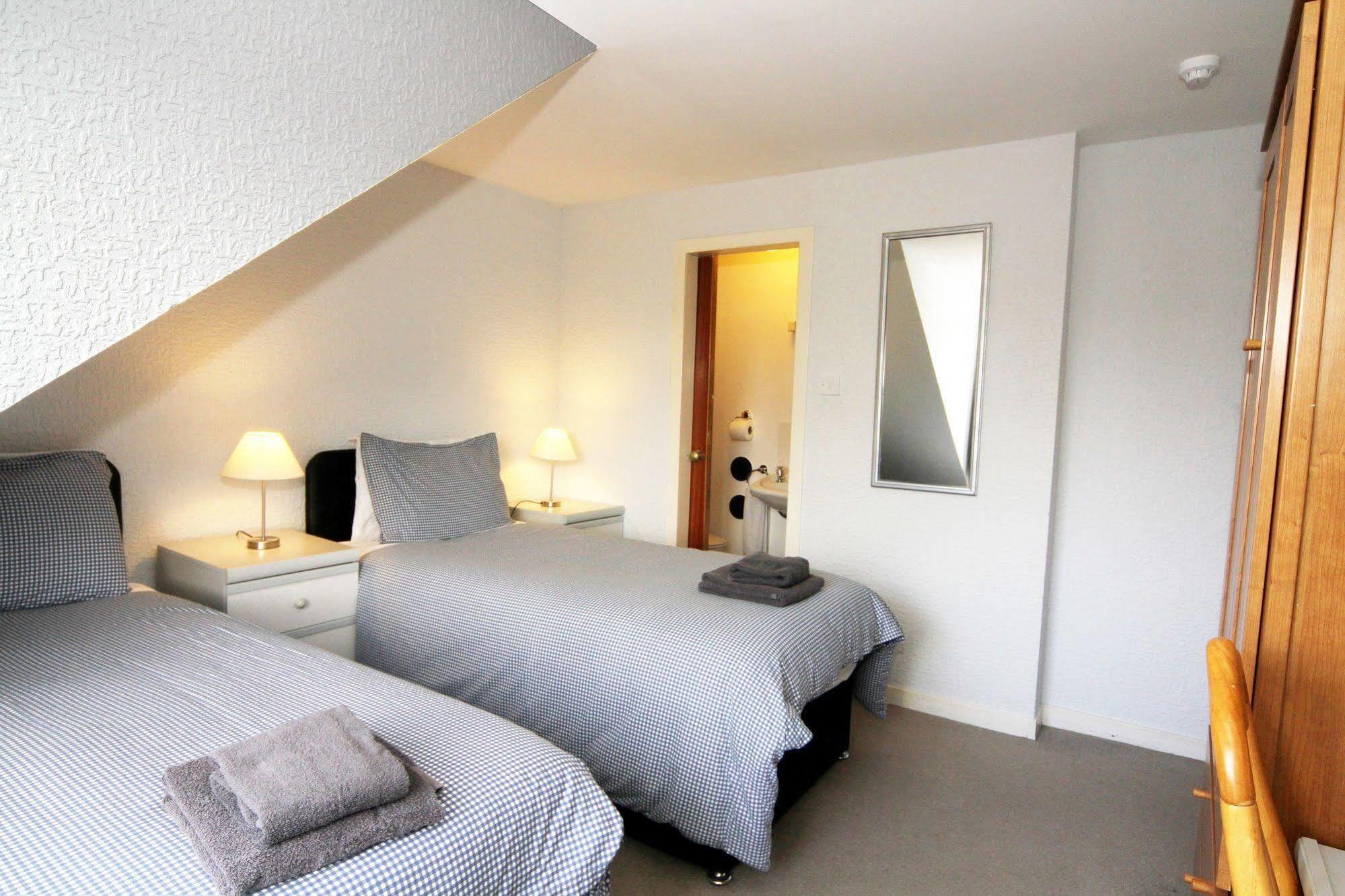 Dean Park Guest House Kilmarnock Luaran gambar