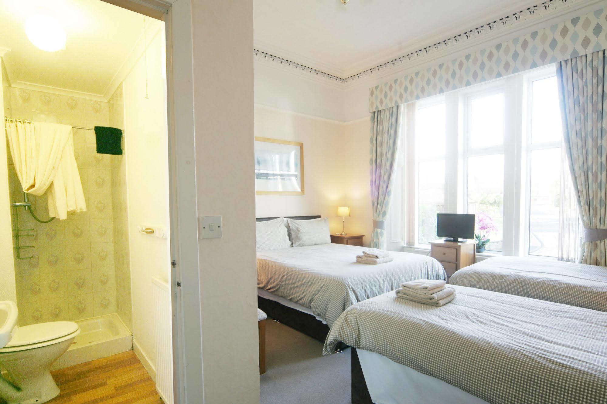 Dean Park Guest House Kilmarnock Luaran gambar